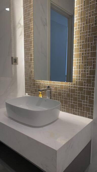 The Rixx Classic Apartment@d1/pool/gym/netflix/fun Apartamento